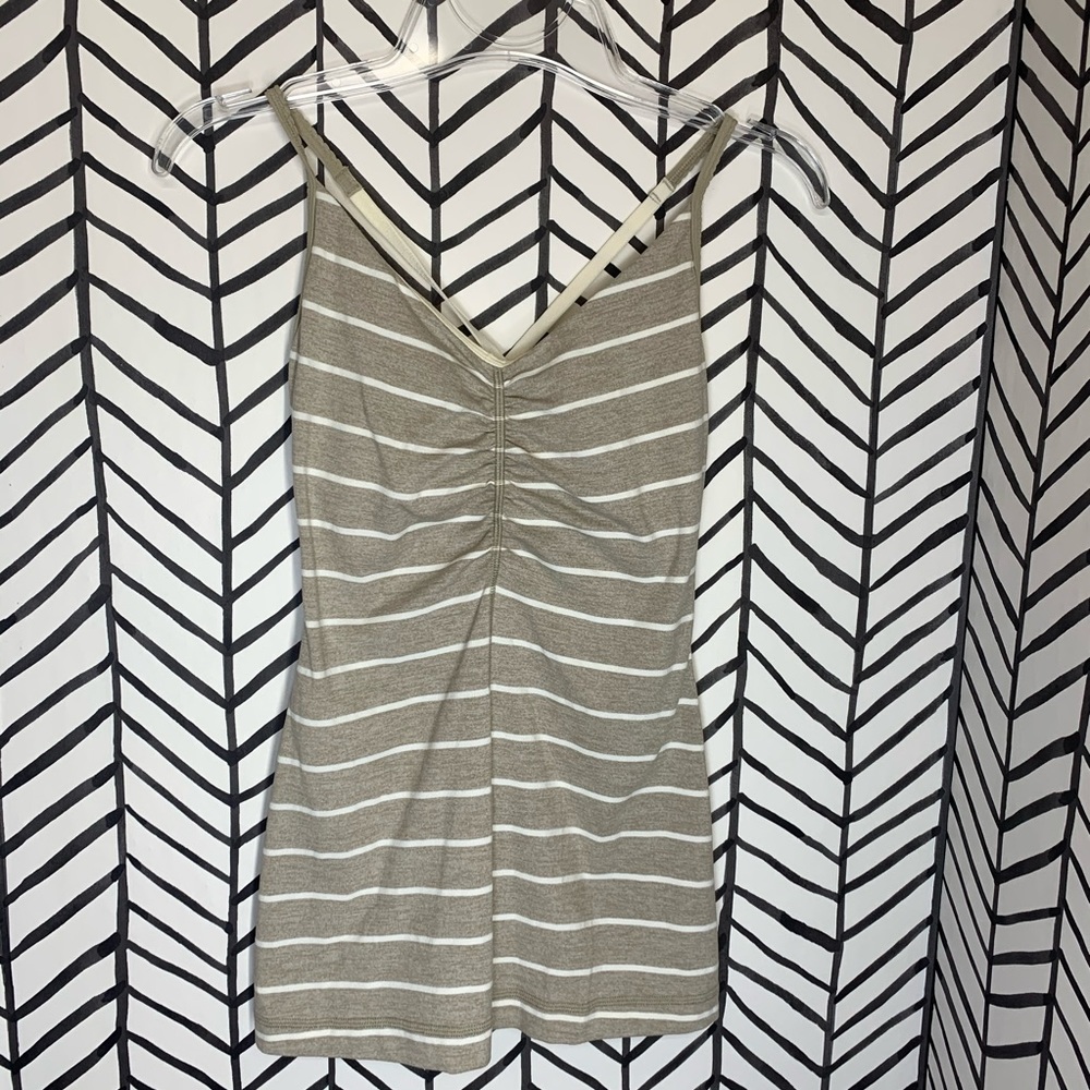 🔸 Lululemon open your heart tank cayman stripe 4